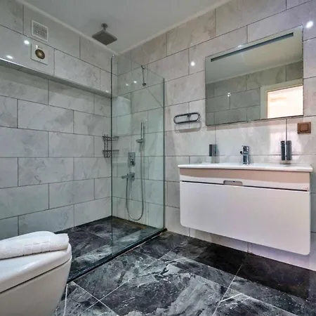 ヴィラ 2 Bedroom 5 Minutes Drive To The Town