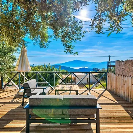 2 Bedroom 5 Minutes Drive To The Town ヴィラ
