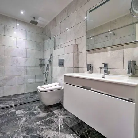 2 Bedroom - 5084