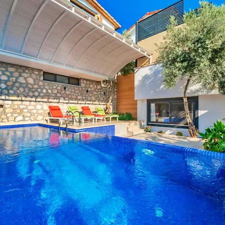 2 Bedroom - 5084 *